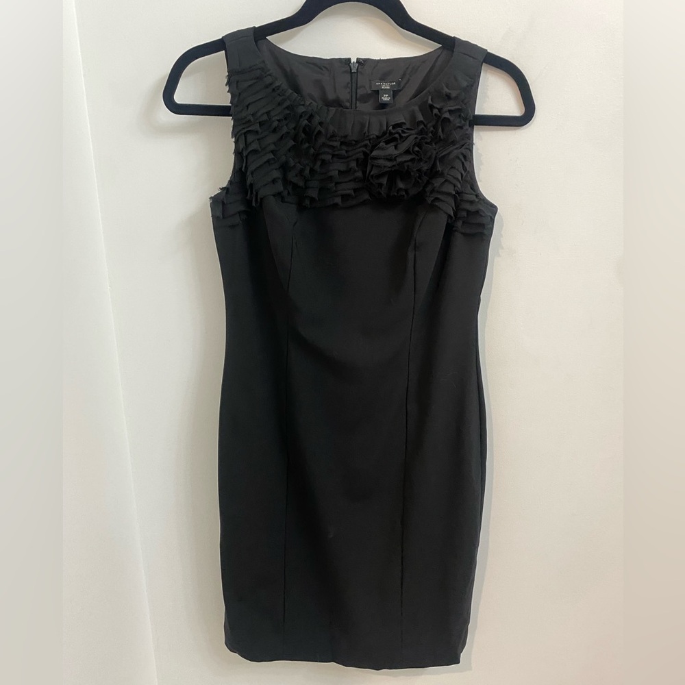 Ann Taylor Sleeveless Black Dress Ruffle Rose Detail Sz. 2 Petite